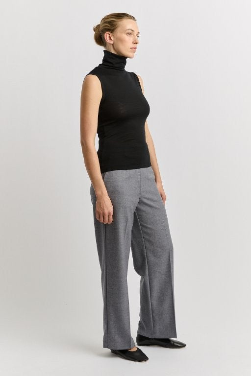 TOORALLIE SLEEVELESS ROLL NECK