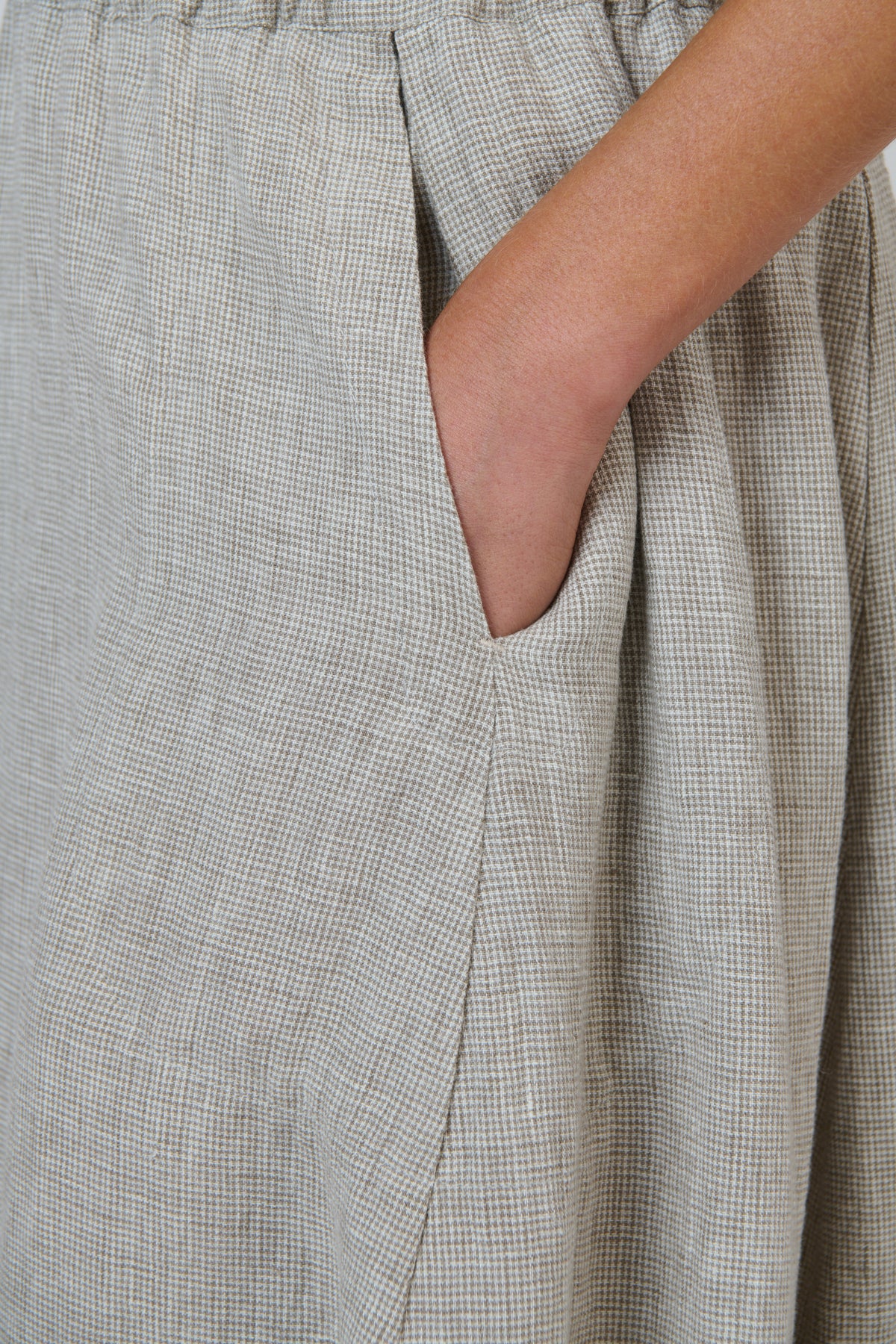 GA639 LINEN SKIRT