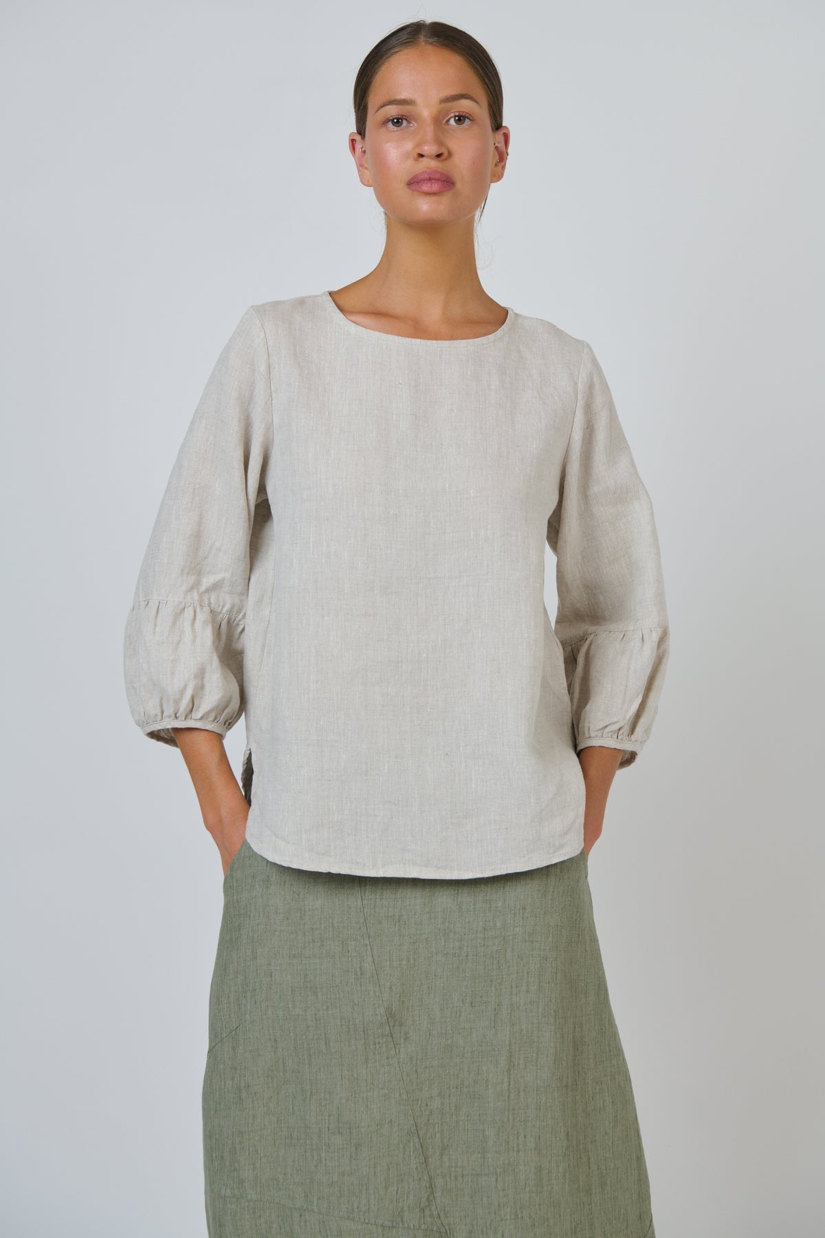 GA651 LINEN TOP