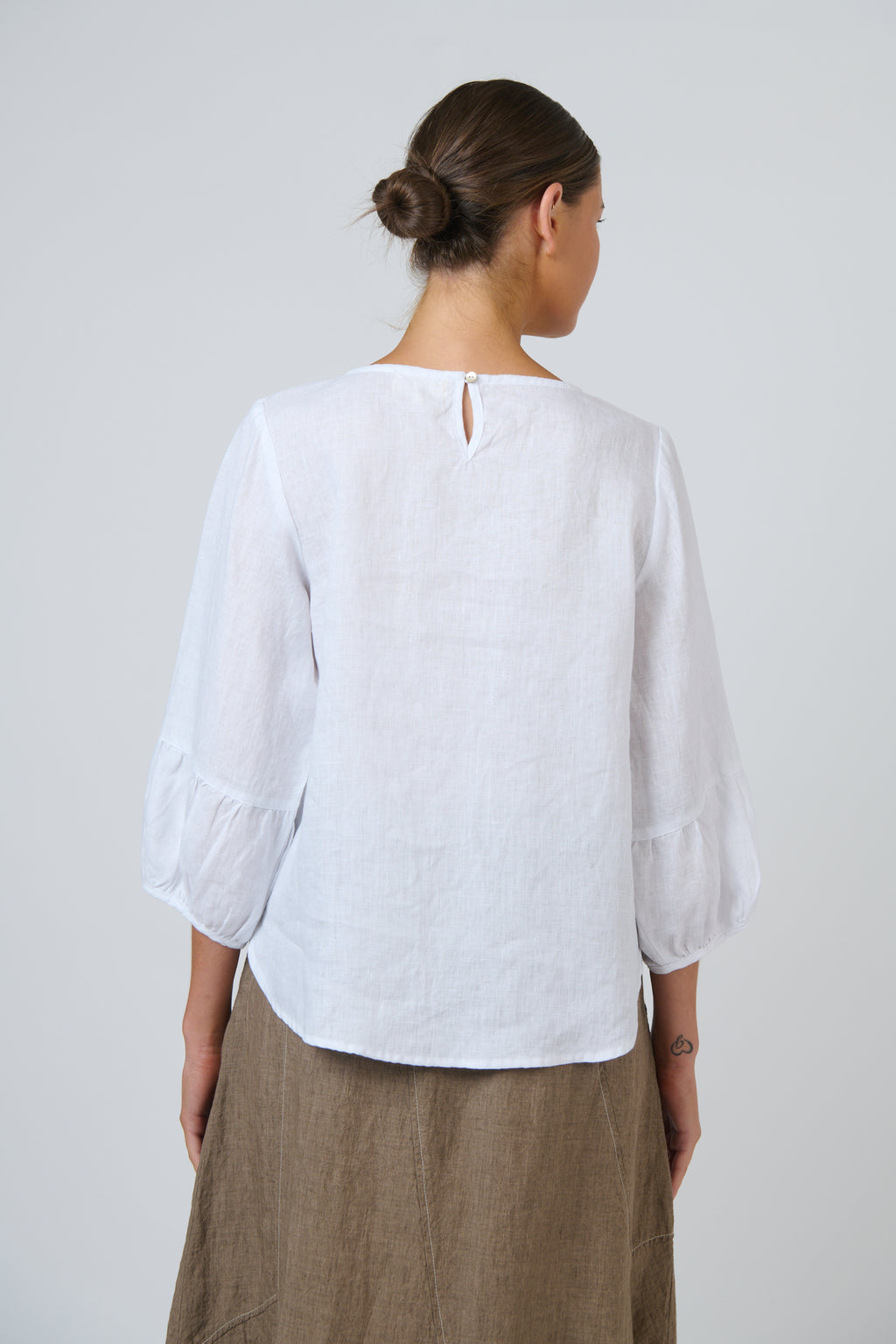 GA651 LINEN TOP