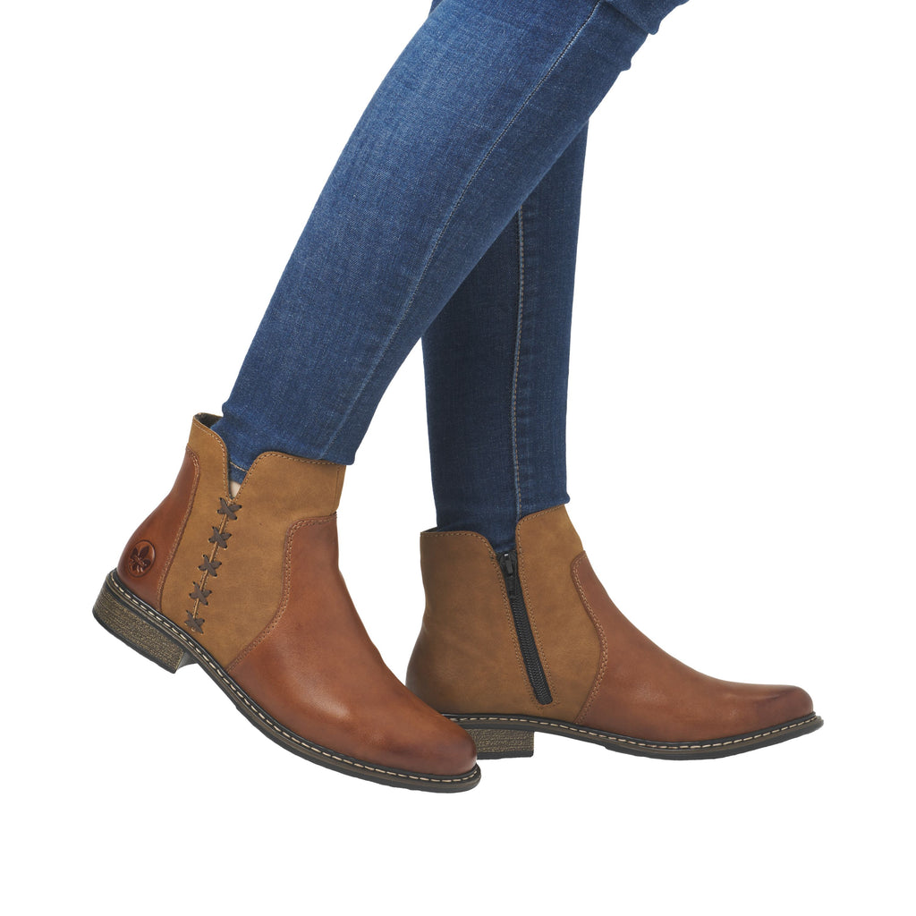 RIEKER COLUMBIA