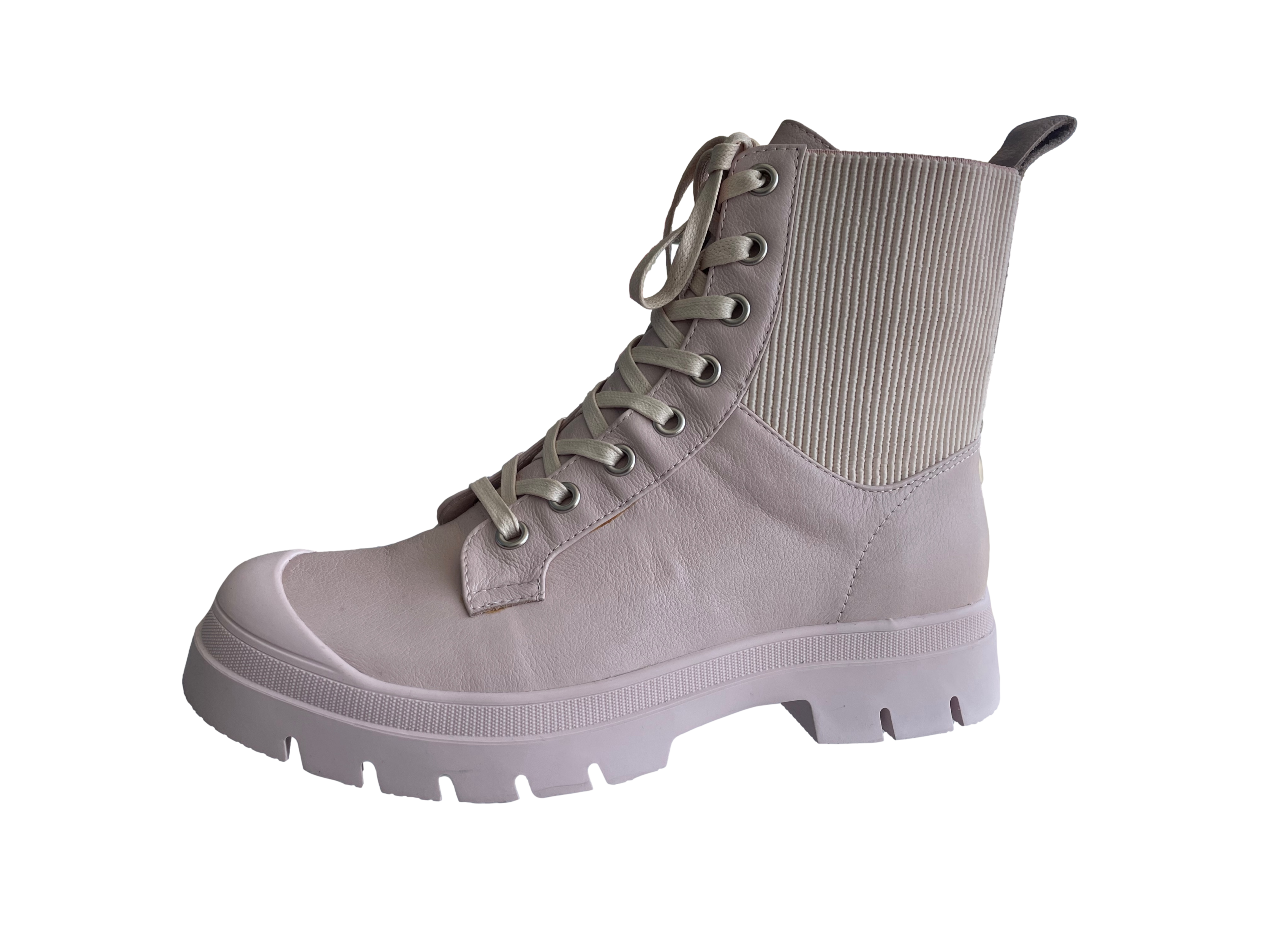 DJANGO & JULIETTE SASUKE