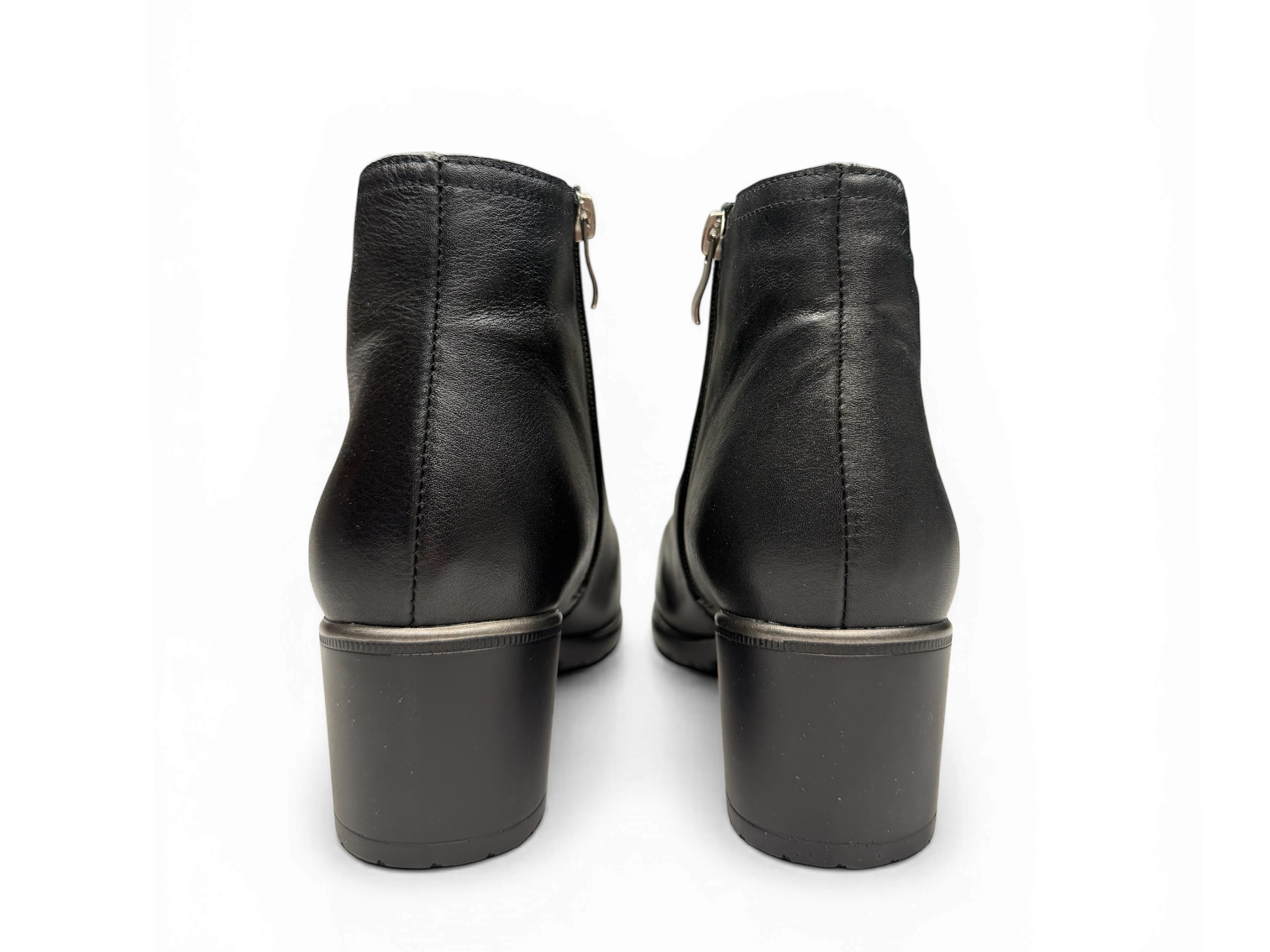 BELLE SCARPE REEVES